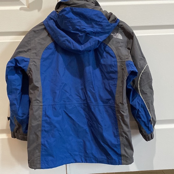 TNF parka worn once - Picture 2 of 2
